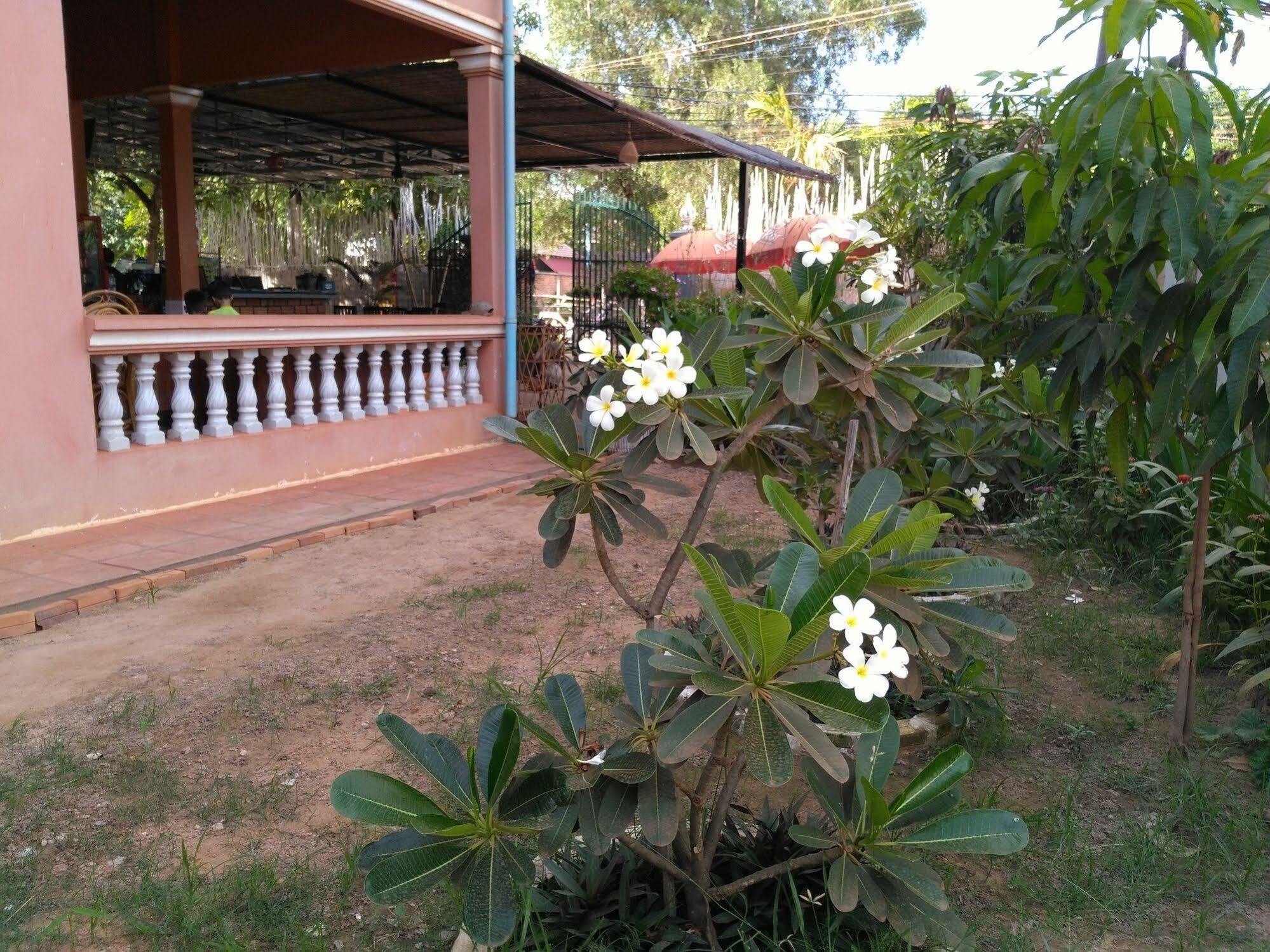 Eco-Home Siem Reap Homestay Экстерьер фото